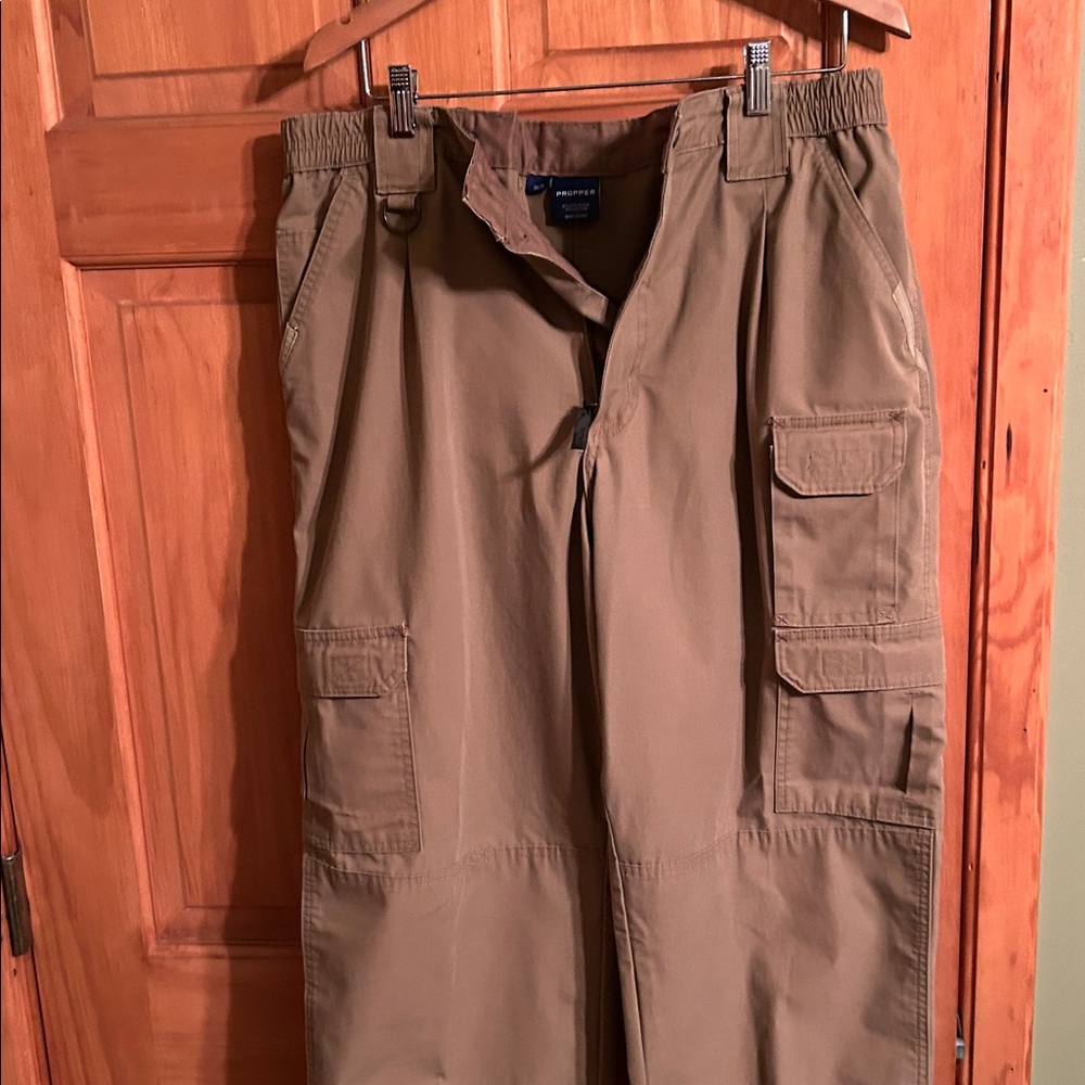 Propper Khaki Utility Pants NWOT